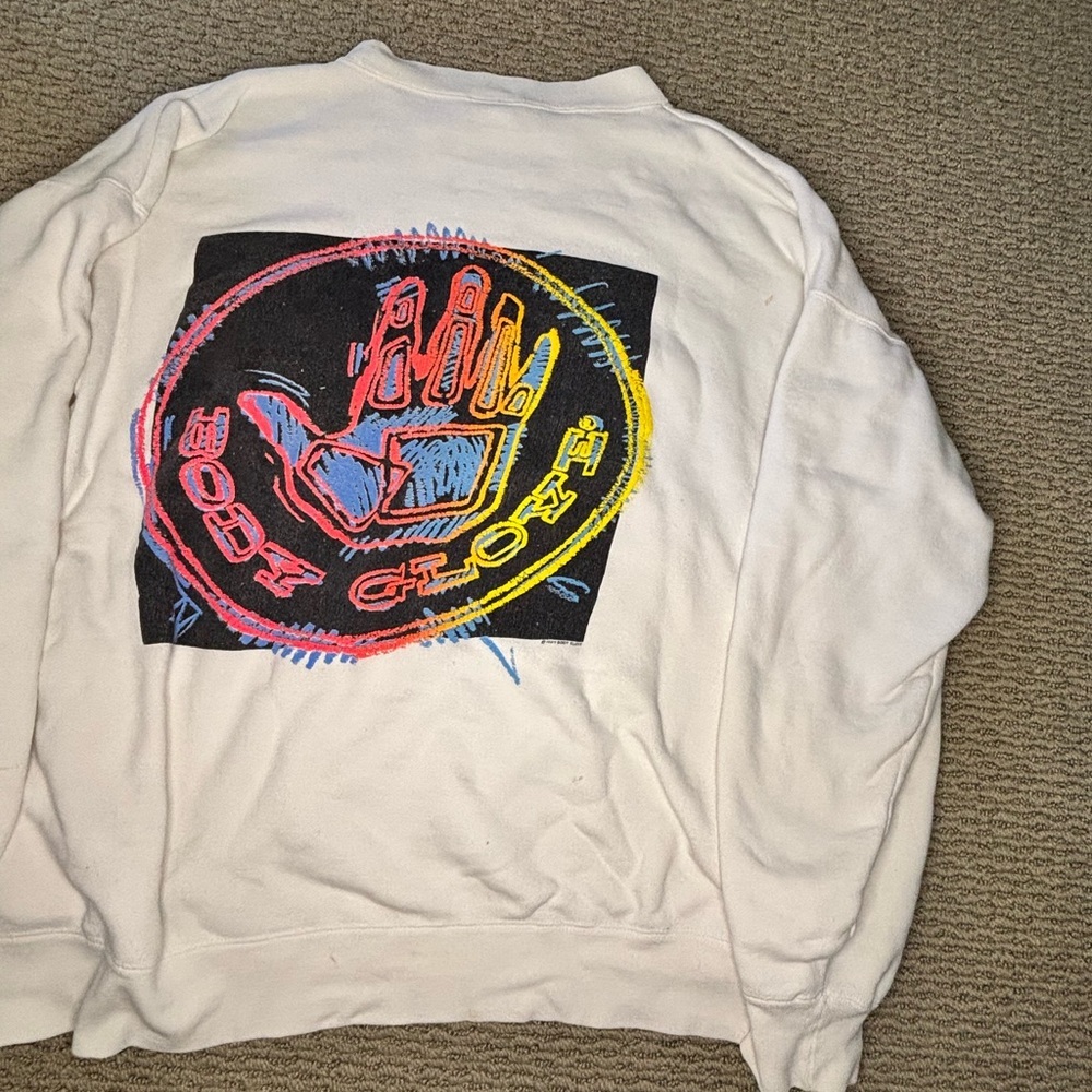 Vintage 1989 Body Glove White Crewneck with Vibrant Logo